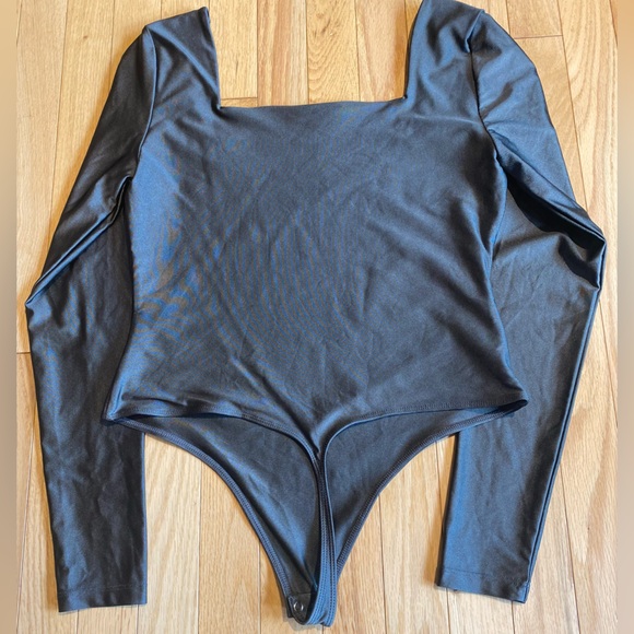 Lock The Label Bodysuit New Without Tags - Picture 5 of 6